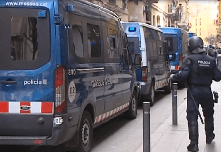 Nueva forma de ocupación de mafias okupas en Barcelona