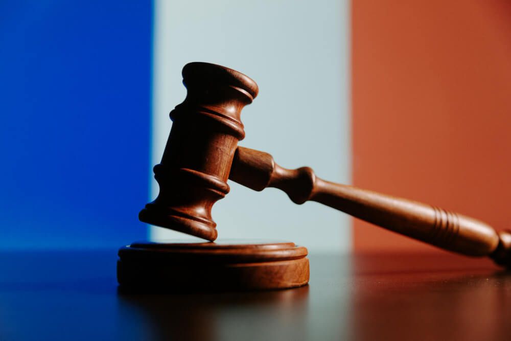 Francia endurece multas, sanciones y penas de cárcel a los okupas a partir del 2023